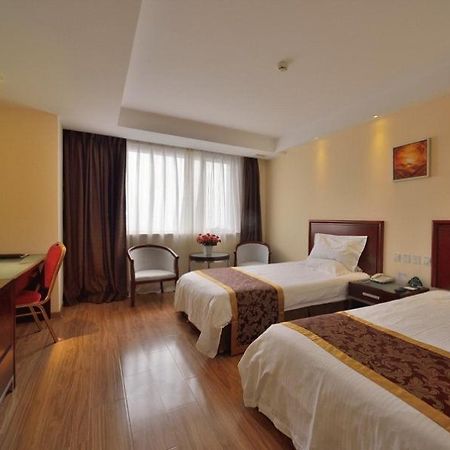 Greentree Alliance Beijing West Railway Station Zhanqian North Square Hotel Extérieur photo